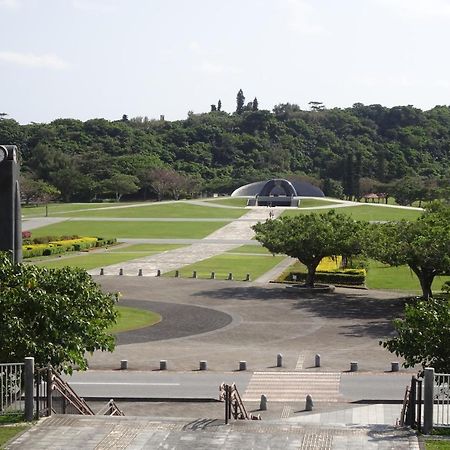 Minshuku Itoman Bettei Goyukkuri Hotel Luaran gambar