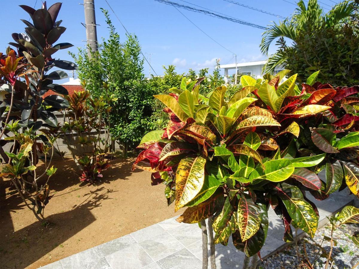 Minshuku Itoman Bettei Goyukkuri Hotel Luaran gambar