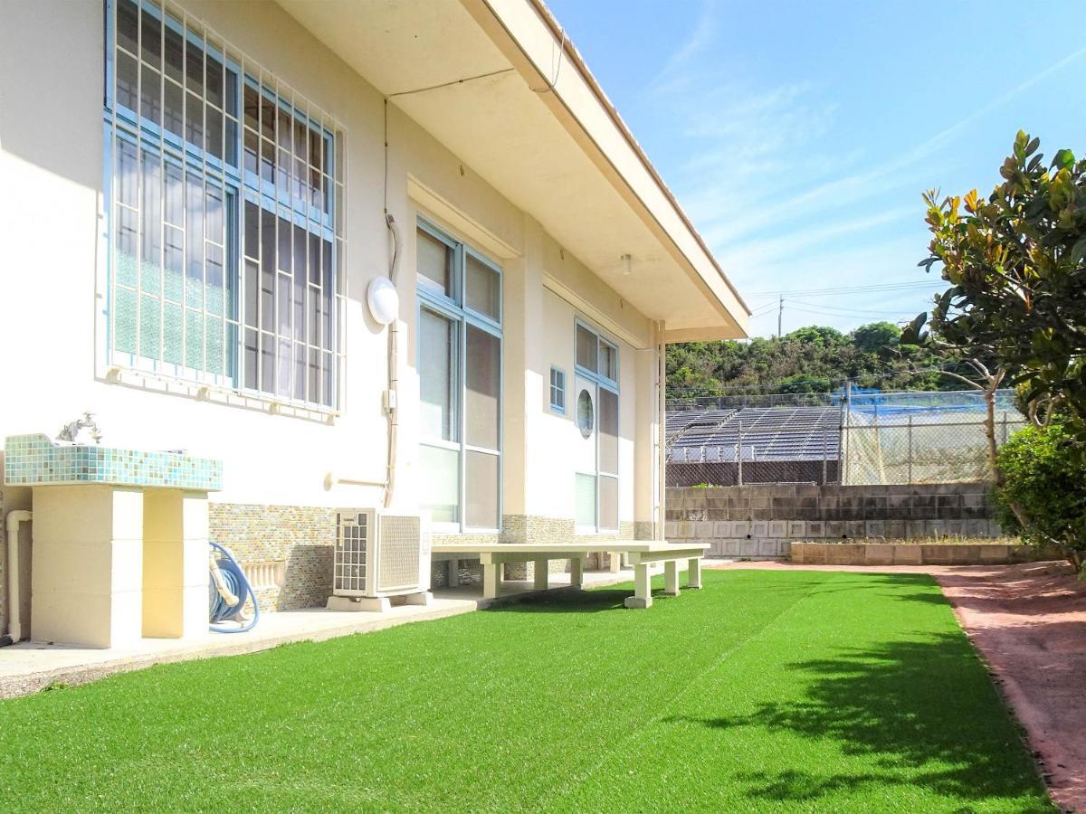 Minshuku Itoman Bettei Goyukkuri Hotel Luaran gambar