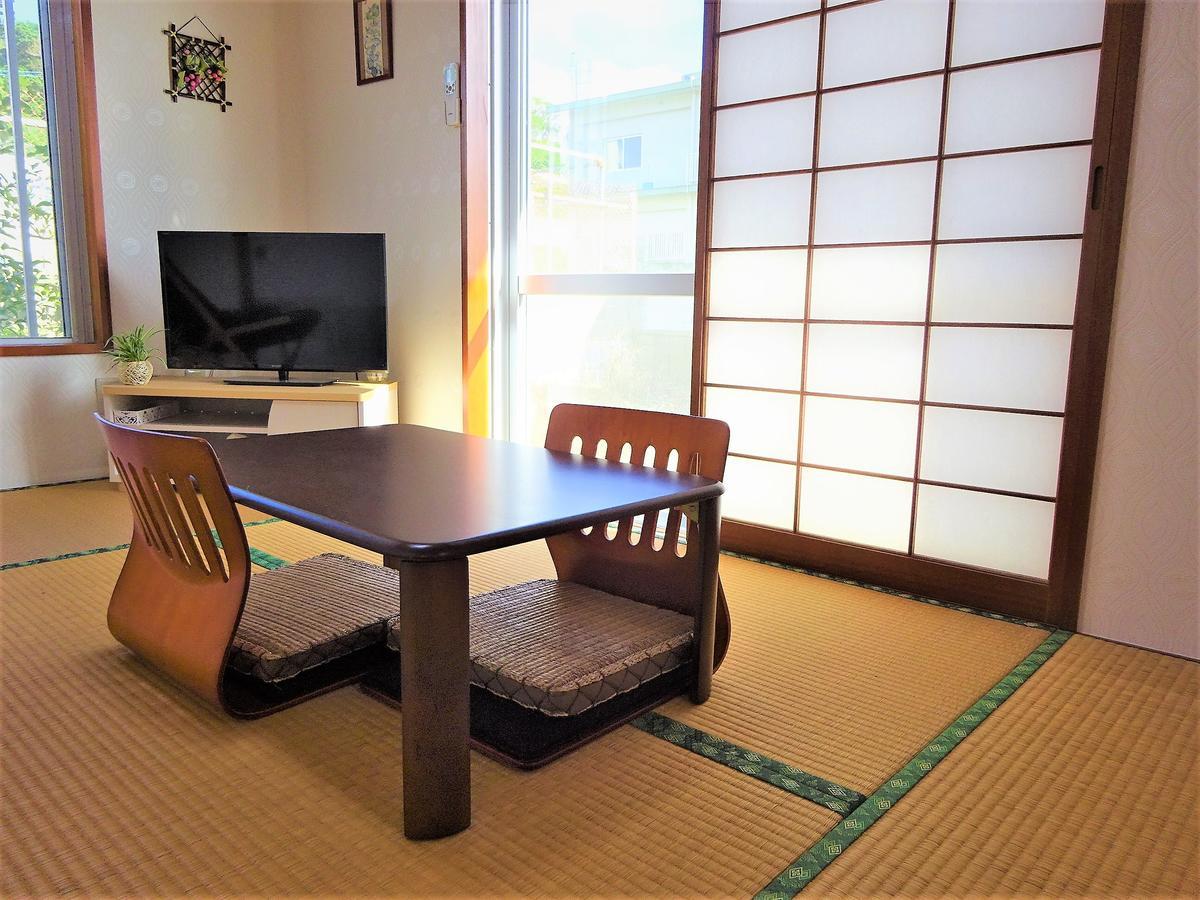 Minshuku Itoman Bettei Goyukkuri Hotel Luaran gambar